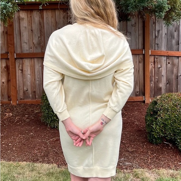 80s ESPIRT SPORT Hooded Sweater Mini Dress, Pale Butter Yellow Sweatshirt Dress - Picture 7 of 9